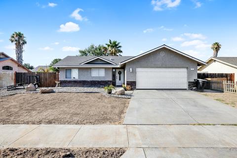 1318 Stinson Dr, Lemoore, CA 93245 photo 2