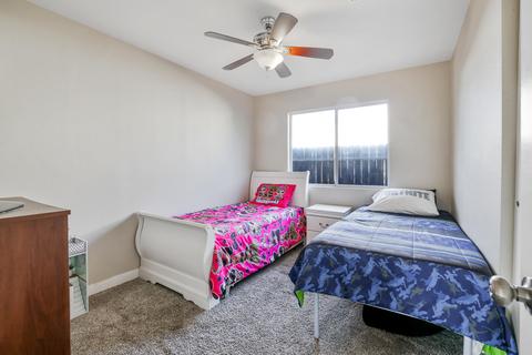 1318 Stinson Dr, Lemoore, CA 93245 photo 15