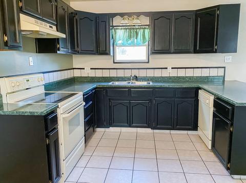 1023 E Cross Ave, Tulare, CA 93274 photo 14
