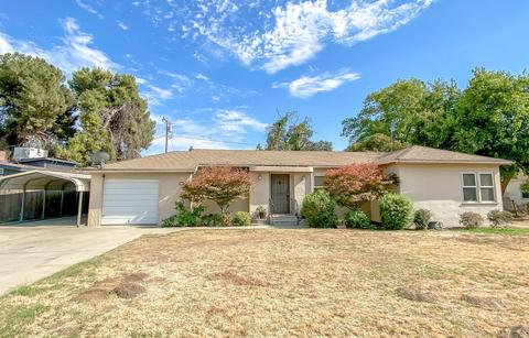 1023 E Cross Ave, Tulare, CA 93274 photo 1