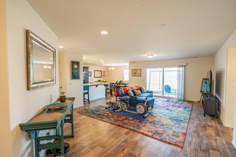 565 Alpha St, Tulare, CA 93274 photo 11