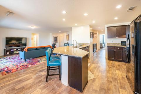 565 Alpha St, Tulare, CA 93274 photo 15