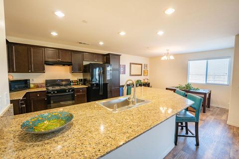 565 Alpha St, Tulare, CA 93274 photo 20