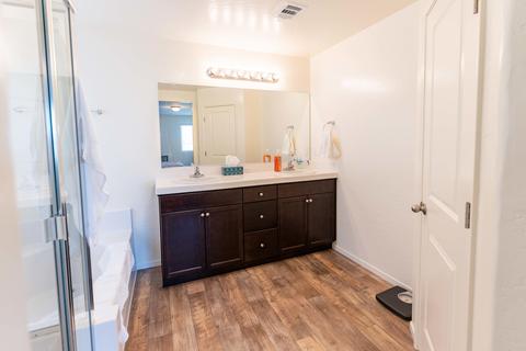 565 Alpha St, Tulare, CA 93274 photo 32