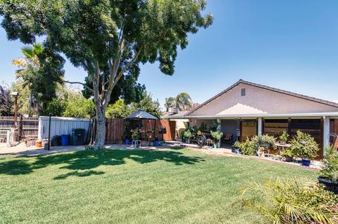1438 Echo Ln, Hanford, CA 93230 photo 14