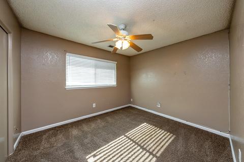857 Tammy Ln, Lemoore, CA 93245 photo 22