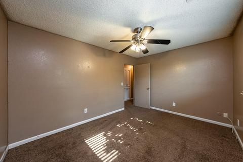 857 Tammy Ln, Lemoore, CA 93245 photo 21