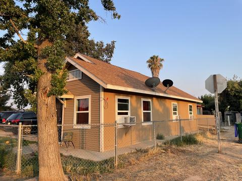 15855 Ave 332, Ivanhoe, CA 93235 photo 2