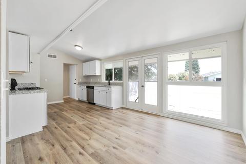 901 Elm St, Hanford, CA 93230 photo 11