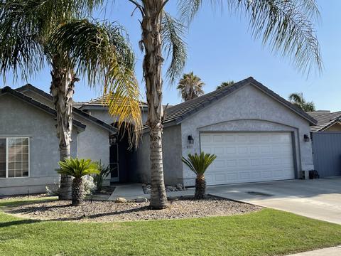 801 E Ferguson Ave, Visalia, CA 93292 photo 2