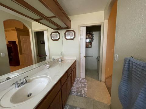 801 E Ferguson Ave, Visalia, CA 93292 photo 15