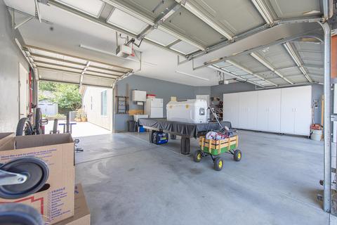 3401 E Grove Ave, Visalia, CA 93292 photo 33