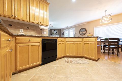 3401 E Grove Ave, Visalia, CA 93292 photo 26