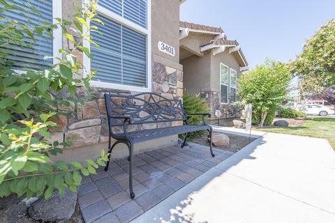 3401 E Grove Ave, Visalia, CA 93292 photo 4
