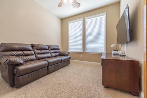 3401 E Grove Ave, Visalia, CA 93292 photo 60
