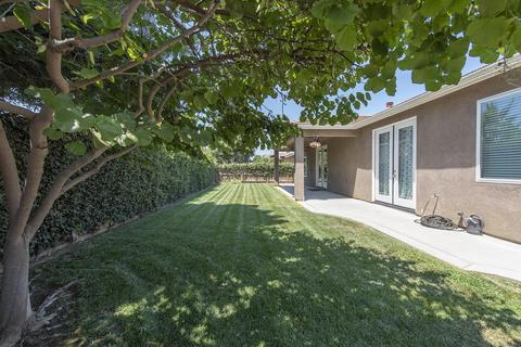 3401 E Grove Ave, Visalia, CA 93292 photo 41