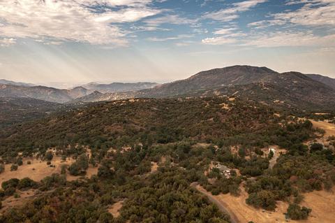 49940 Whitaker Forest Rd, Badger, CA 93603 photo 32
