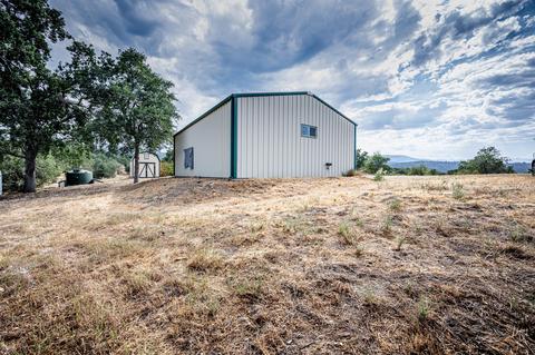 49940 Whitaker Forest Rd, Badger, CA 93603 photo 7