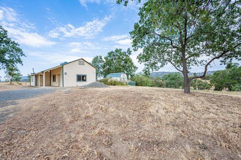 49940 Whitaker Forest Rd, Badger, CA 93603 photo 5