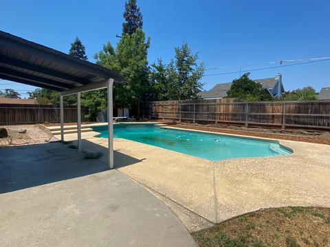 2138 E Howard Ave, Visalia, CA 93292 photo 5