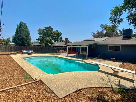 2138 E Howard Ave, Visalia, CA 93292 photo 22