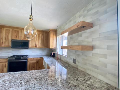 2138 E Howard Ave, Visalia, CA 93292 photo 7