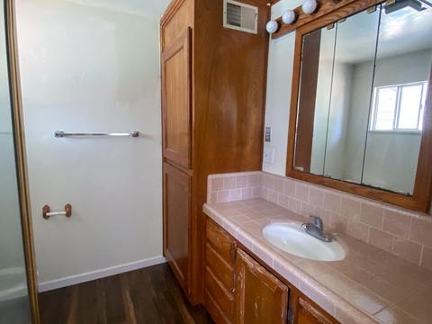 2138 E Howard Ave, Visalia, CA 93292 photo 16