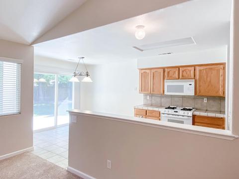 2501 E Mary Ave, Visalia, CA 93292 photo 10