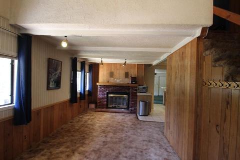 674 Loop Dr, Springville, CA 93265 photo 5