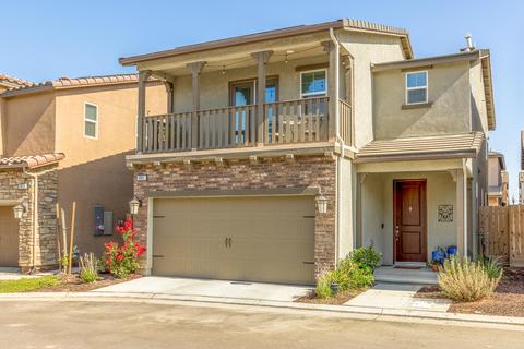 841 Lassen Ln W, Madera, CA 93636 photo 3