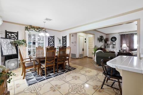 2912 E Laurel Ave, Visalia, CA 93292 photo 10