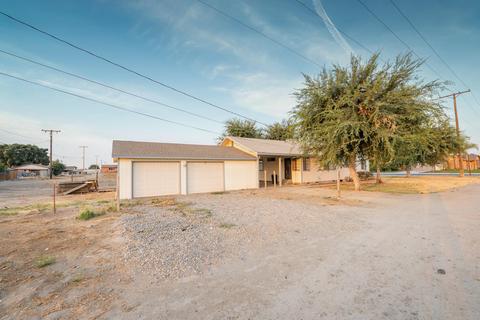 556 E Klindera Ave, Tipton, CA 93272 photo 1