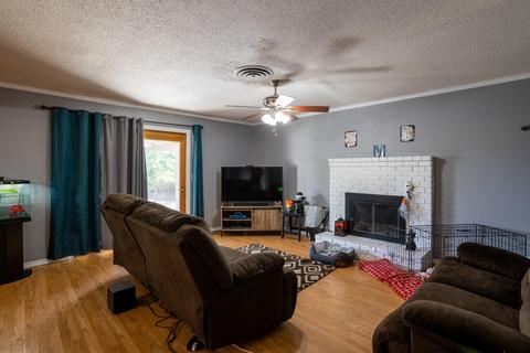 1837 E Kohn Ave, Tulare, CA 93274 photo 6