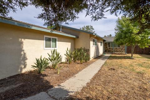 1837 E Kohn Ave, Tulare, CA 93274 photo 3