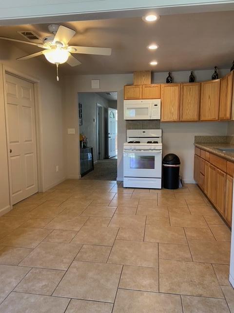 2640 Pine St, Selma, CA 93662 photo 4