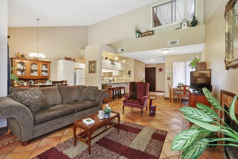 1802 E Four Creeks Dr, Visalia, CA 93292 photo 14