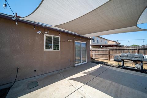 4318 E Willow Ave, Visalia, CA 93292 photo 5