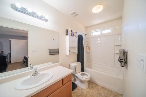 4318 E Willow Ave, Visalia, CA 93292 photo 33