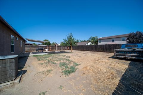 4318 E Willow Ave, Visalia, CA 93292 photo 11
