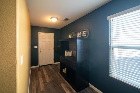 4318 E Willow Ave, Visalia, CA 93292 photo 12