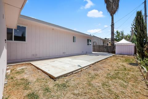 401 E 11th St, Hanford, CA 93230 photo 19