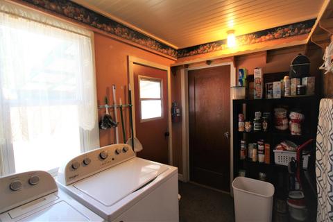 223 S D St, Exeter, CA 93221 photo 24