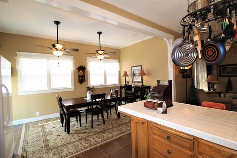 223 S D St, Exeter, CA 93221 photo 14