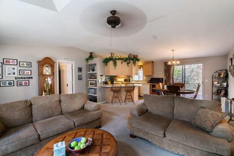 40583 Cherokee Oaks Dr, Three Rivers, CA 93271 photo 9