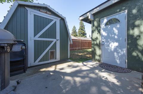 3901 E Acequia Ave, Visalia, CA 93292 photo 24