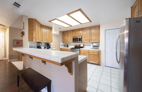 3901 E Acequia Ave, Visalia, CA 93292 photo 4