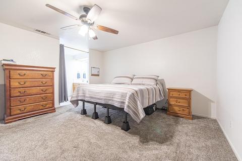 3901 E Acequia Ave, Visalia, CA 93292 photo 18