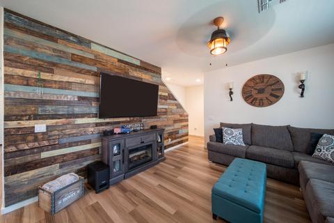5829 Commonwealth Ave, Bakersfield, CA 93313 photo 13