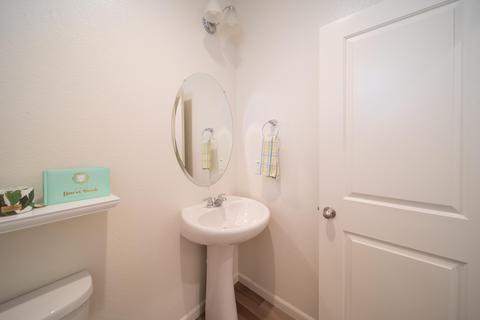 5829 Commonwealth Ave, Bakersfield, CA 93313 photo 15