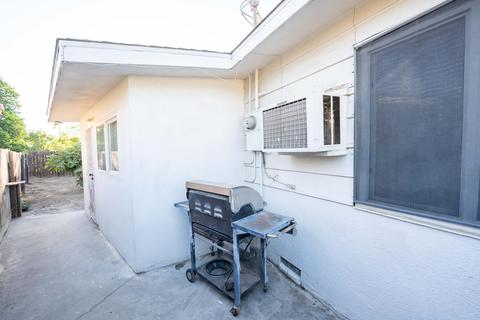 60 Olympic Ct, Tulare, CA 93274 photo 31